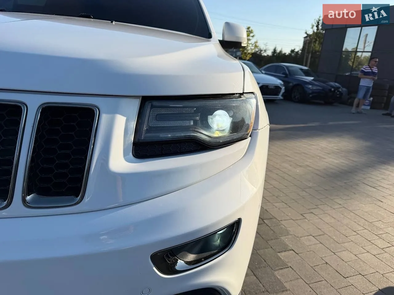 2015 Jeep Grand Cherokee - мініатюра 9