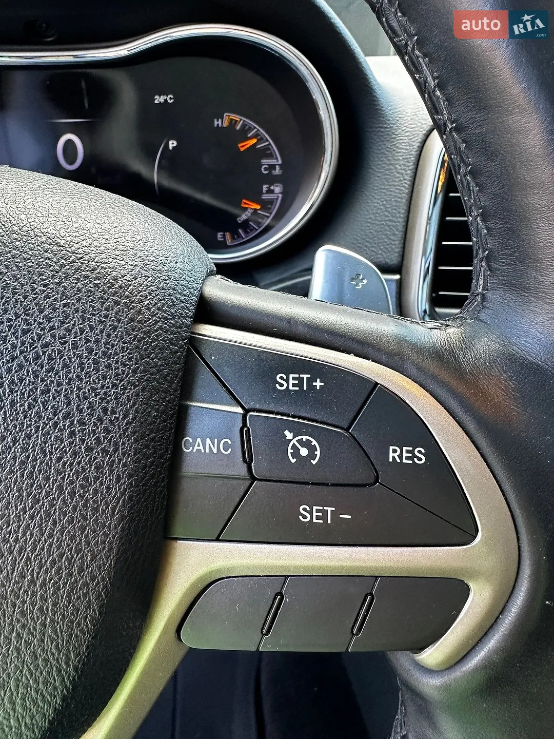 2014 Jeep Grand Cherokee - мініатюра 21