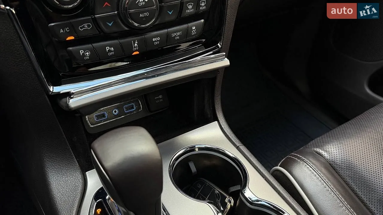 2019 Jeep Grand Cherokee - мініатюра 30