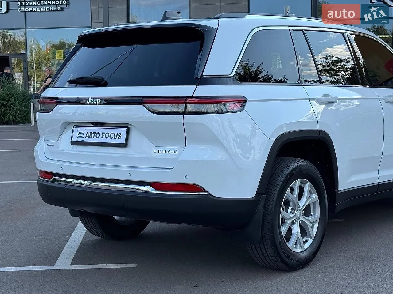 2023 Jeep Grand Cherokee - мініатюра 10