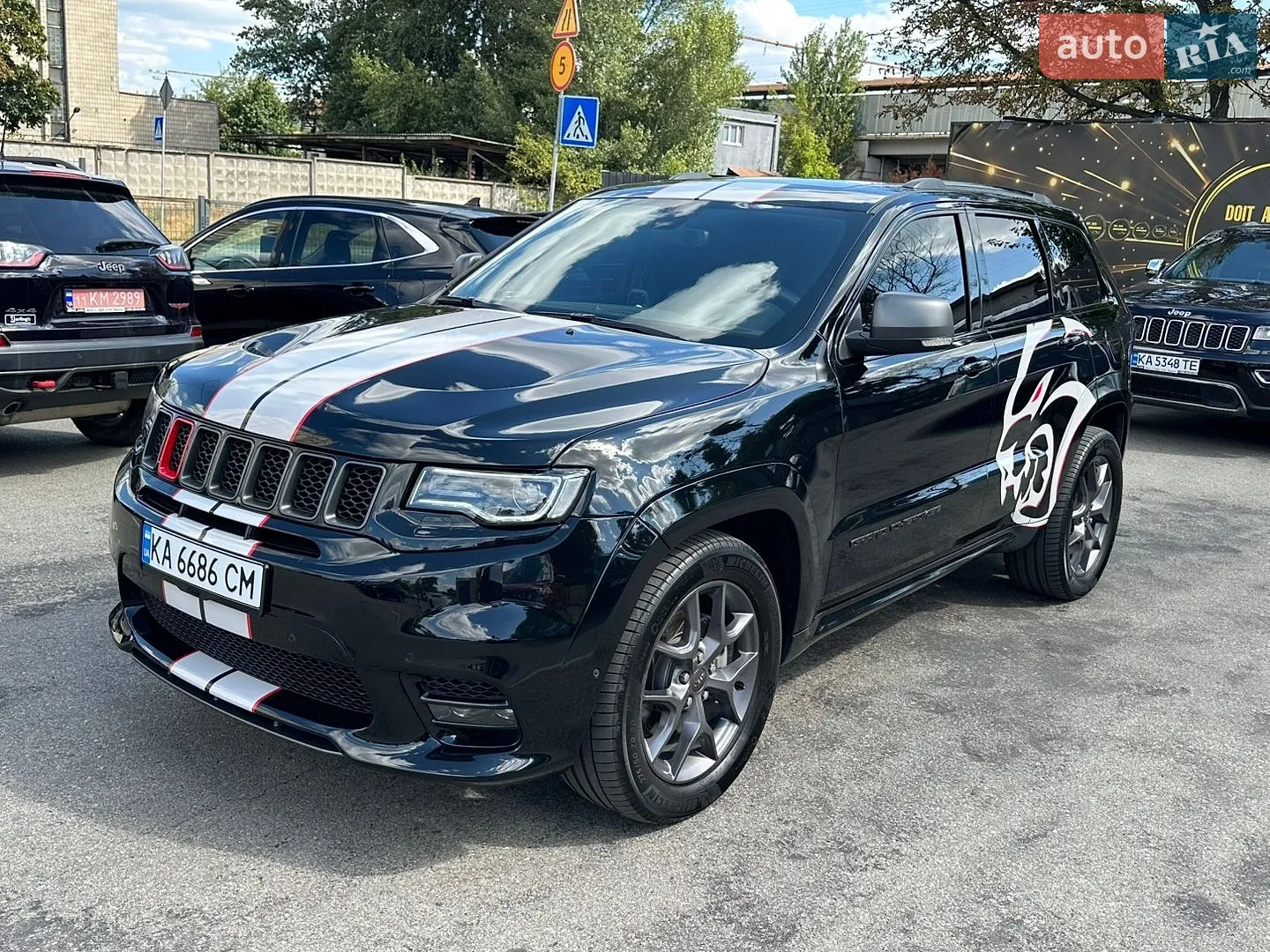 2020 Jeep Grand Cherokee - фото 1