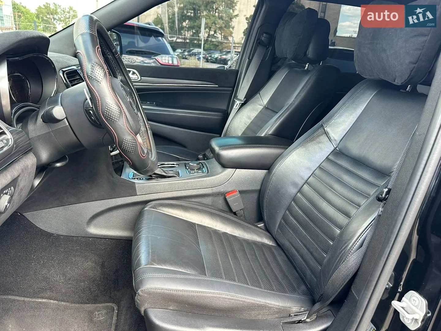 2020 Jeep Grand Cherokee - мініатюра 15