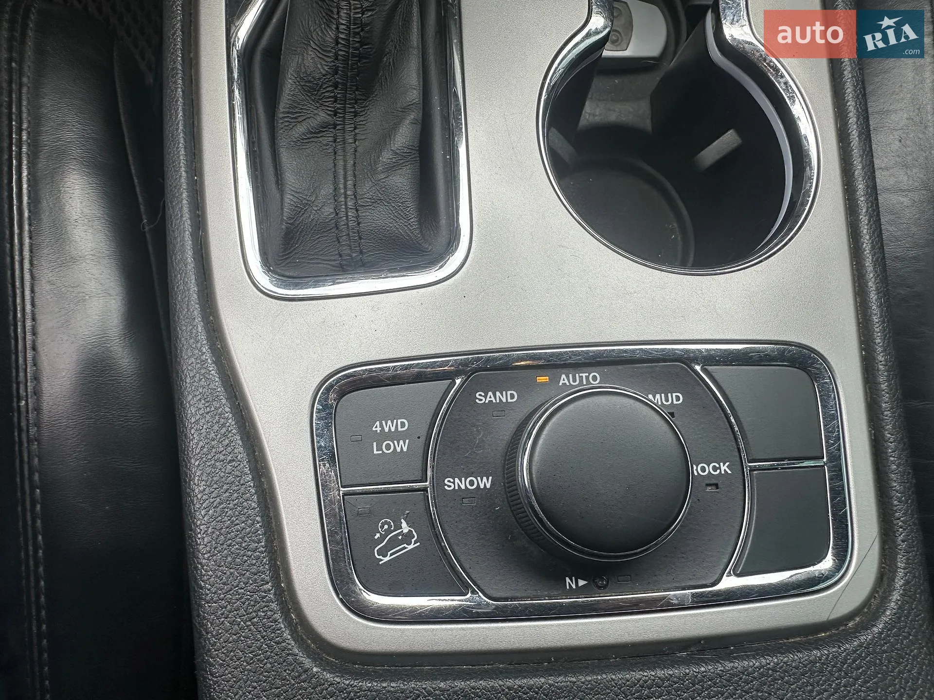 2019 Jeep Grand Cherokee - мініатюра 18