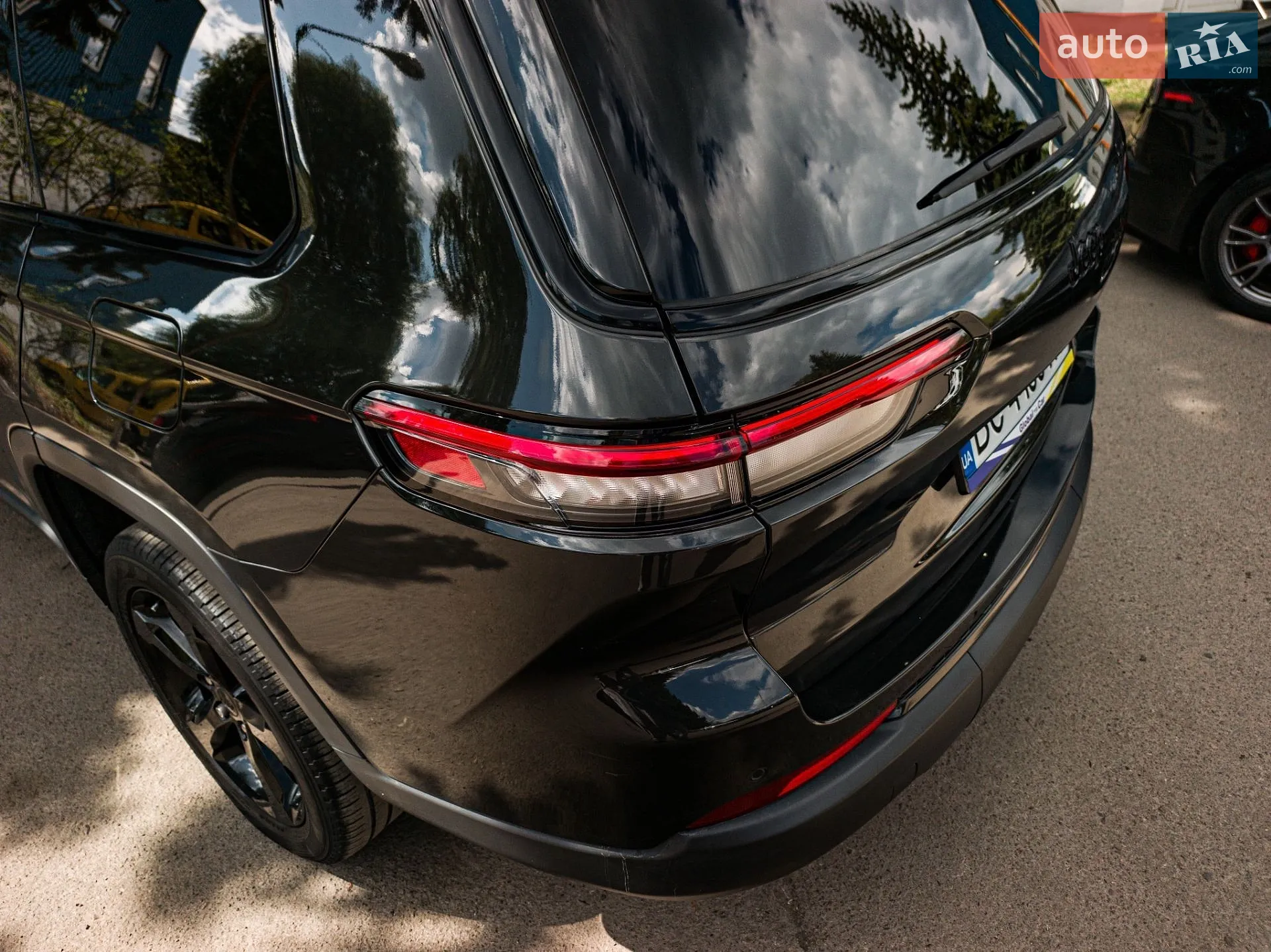 2022 Jeep Grand Cherokee - мініатюра 12