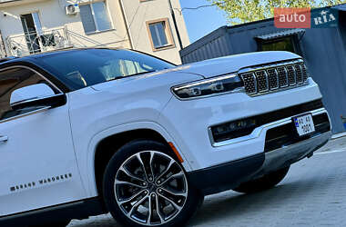 Внедорожник / Кроссовер Jeep Grand Wagoneer 2022 в 