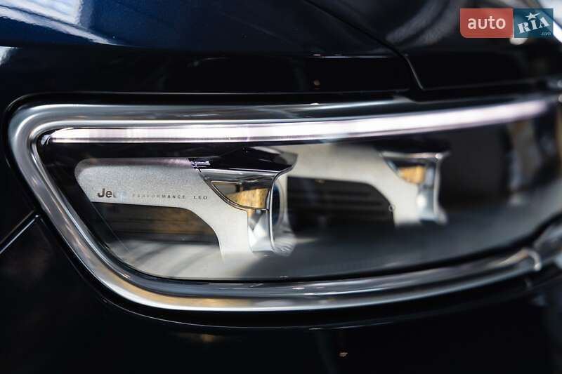 Позашляховик / Кросовер Jeep Grand Wagoneer 2022 в Луцьку