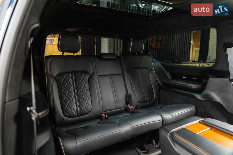 Позашляховик / Кросовер Jeep Grand Wagoneer 2022 в Луцьку