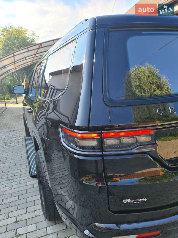 Внедорожник / Кроссовер Jeep Grand Wagoneer 2022 в Днепре