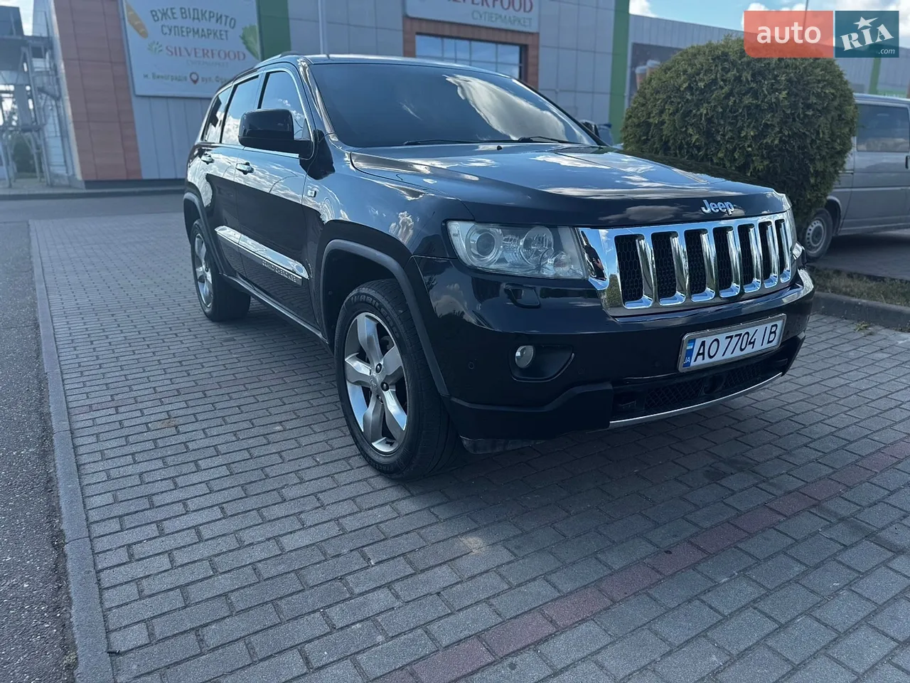 2011 Jeep Grand Cherokee - мініатюра 20