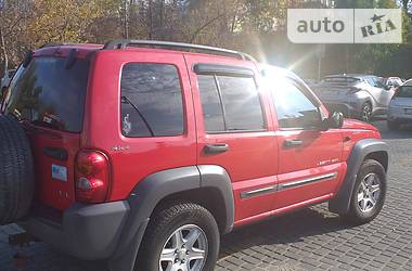 Внедорожник / Кроссовер Jeep Liberty 2002 в Луцке