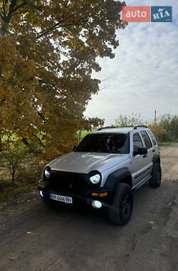 Позашляховик / Кросовер Jeep Liberty 2003 в Новояворівську