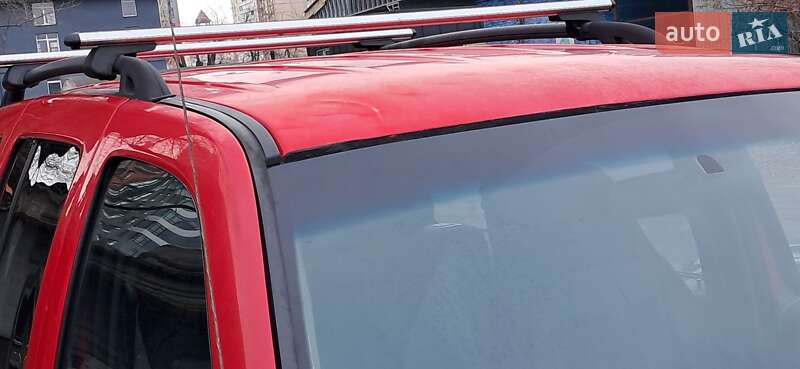 Внедорожник / Кроссовер Jeep Liberty 2005 в Киеве