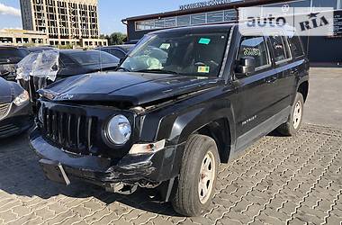 Позашляховик / Кросовер Jeep Patriot 2016 в Львові