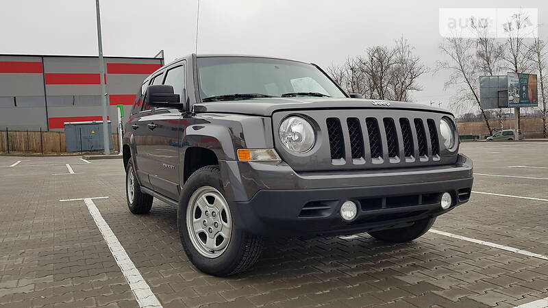 Позашляховик / Кросовер Jeep Patriot 2014 в Києві