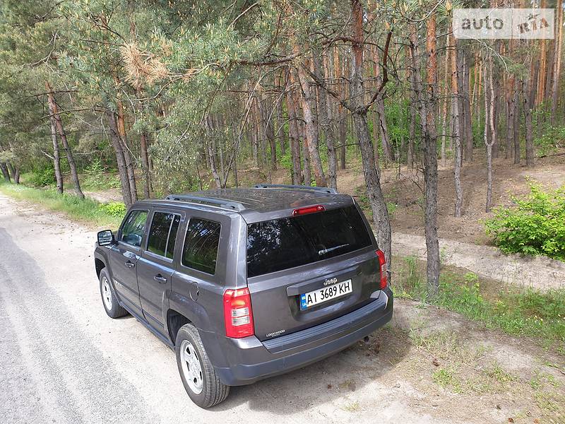 Позашляховик / Кросовер Jeep Patriot 2014 в Києві
