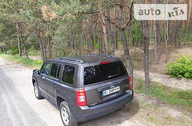 Позашляховик / Кросовер Jeep Patriot 2014 в 
