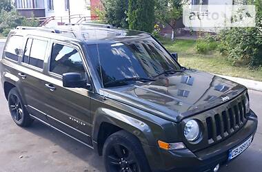Позашляховик / Кросовер Jeep Patriot 2015 в 