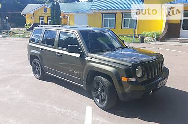 Позашляховик / Кросовер Jeep Patriot 2015 в 