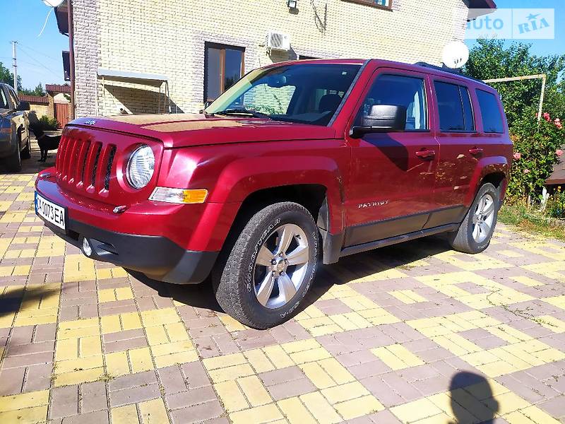 Внедорожник / Кроссовер Jeep Patriot 2015 в Умани