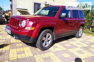 Внедорожник / Кроссовер Jeep Patriot 2015 в Умани