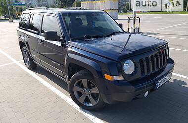 Внедорожник / Кроссовер Jeep Patriot 2014 в Сумах