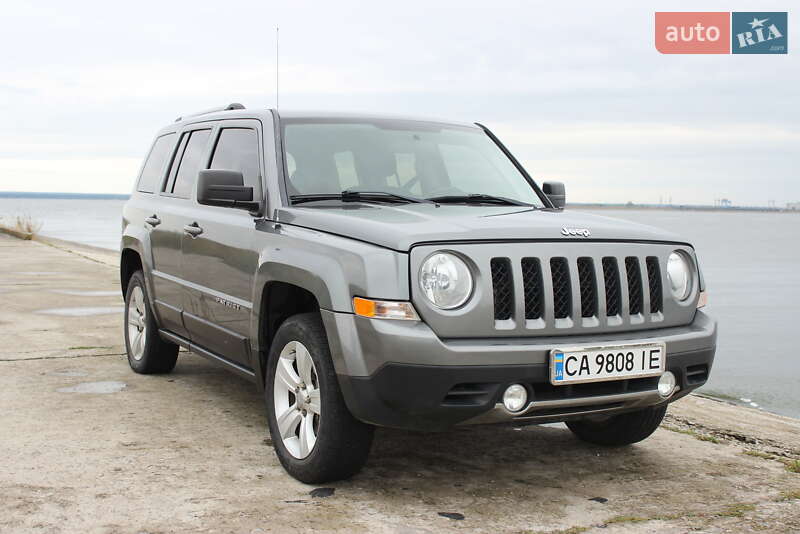 Внедорожник / Кроссовер Jeep Patriot 2011 в Каневе