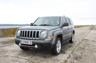 Внедорожник / Кроссовер Jeep Patriot 2011 в Каневе