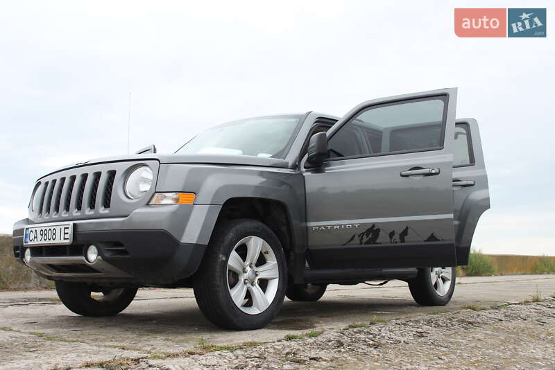 Внедорожник / Кроссовер Jeep Patriot 2011 в Каневе