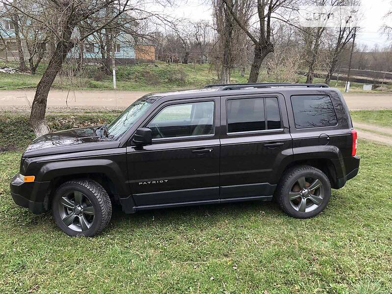 Внедорожник / Кроссовер Jeep Patriot 2014 в Хмельницком