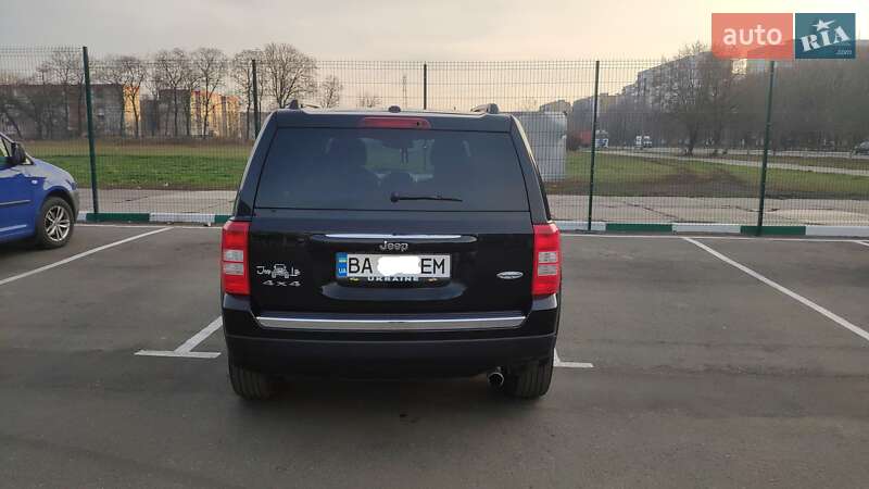 Универсал Jeep Patriot 2015 в Долинской