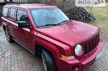 Внедорожник / Кроссовер Jeep Patriot 2008 в Черновцах