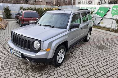 Внедорожник / Кроссовер Jeep Patriot 2015 в Ивано-Франковске