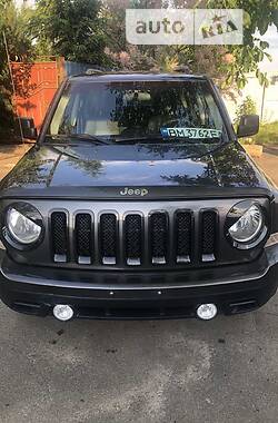 Внедорожник / Кроссовер Jeep Patriot 2015 в Сумах