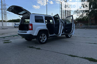 Внедорожник / Кроссовер Jeep Patriot 2014 в Харькове