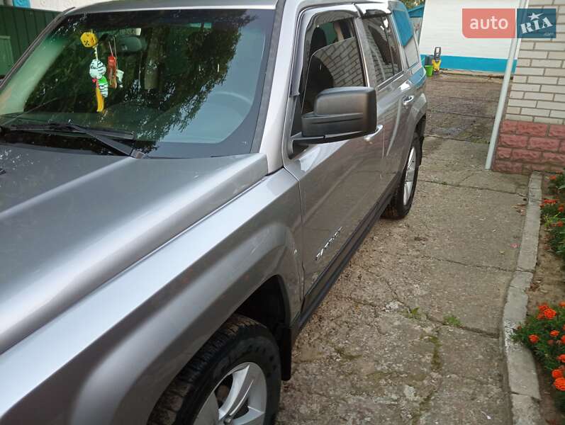 Позашляховик / Кросовер Jeep Patriot 2015 в Бершаді