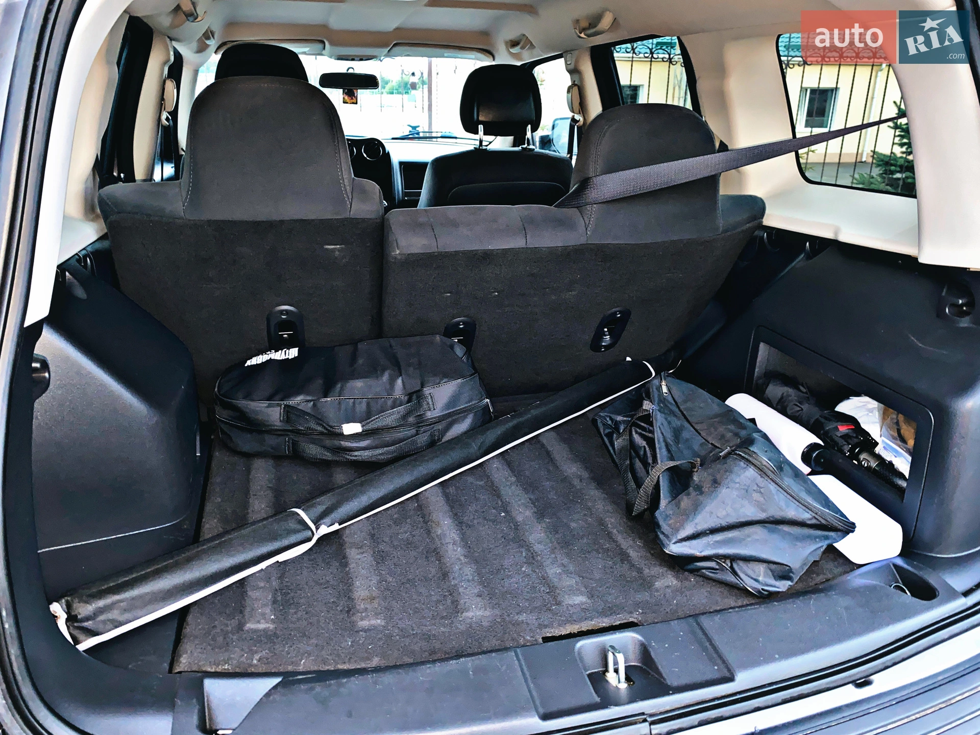 2014 Jeep Liberty (Patriot) - мініатюра 3