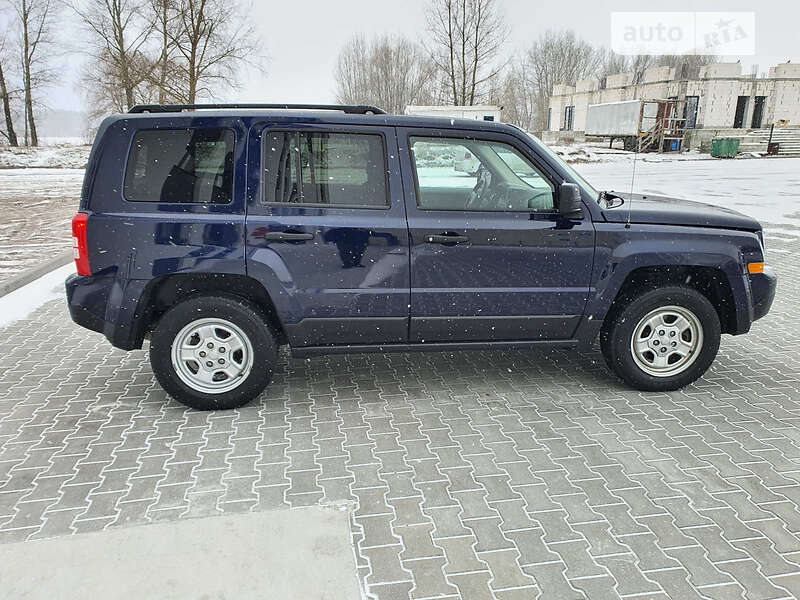 Позашляховик / Кросовер Jeep Patriot 2016 в Києві