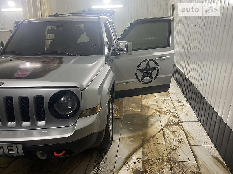 Позашляховик / Кросовер Jeep Patriot 2013 в Березанці