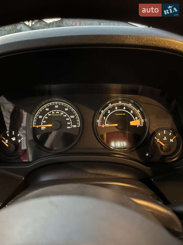 Позашляховик / Кросовер Jeep Patriot 2015 в Сокирянах