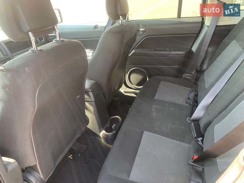 Позашляховик / Кросовер Jeep Patriot 2016 в Києві