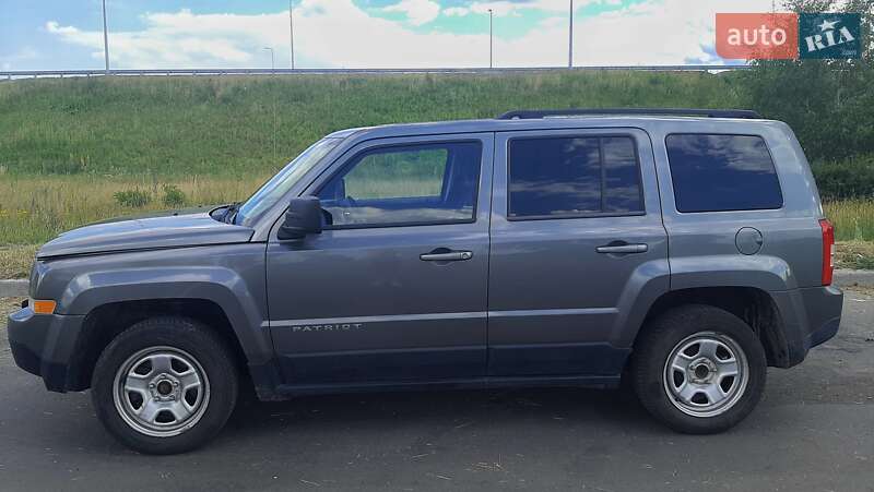Внедорожник / Кроссовер Jeep Patriot 2013 в Белой Церкви