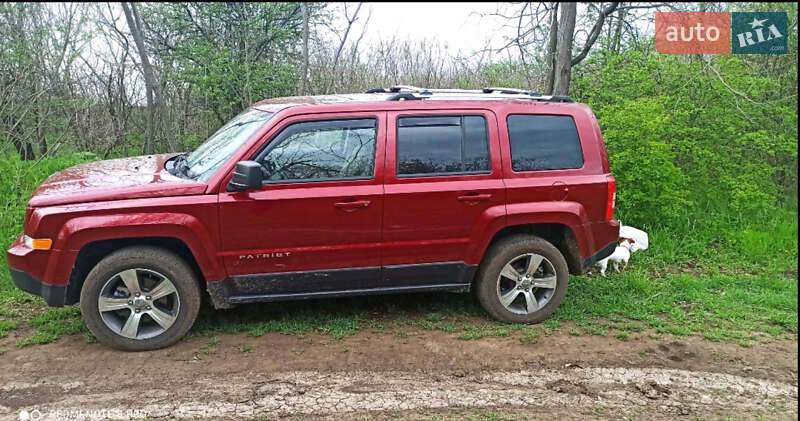Позашляховик / Кросовер Jeep Patriot 2015 в Овідіополі