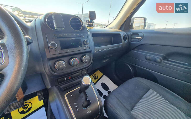 Внедорожник / Кроссовер Jeep Patriot 2015 в Мукачево