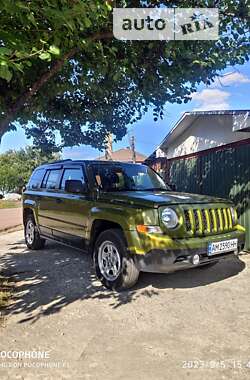 Позашляховик / Кросовер Jeep Patriot 2012 в Житомирі