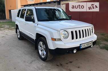 Внедорожник / Кроссовер Jeep Patriot 2014 в Черкассах