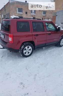 Внедорожник / Кроссовер Jeep Patriot 2016 в Чернигове