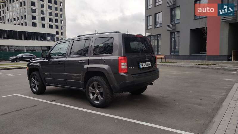 Внедорожник / Кроссовер Jeep Patriot 2015 в Киеве