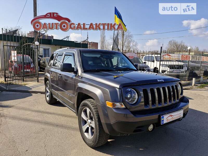 Внедорожник / Кроссовер Jeep Patriot 2015 в Николаеве