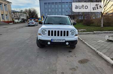 Внедорожник / Кроссовер Jeep Patriot 2013 в Хмельницком