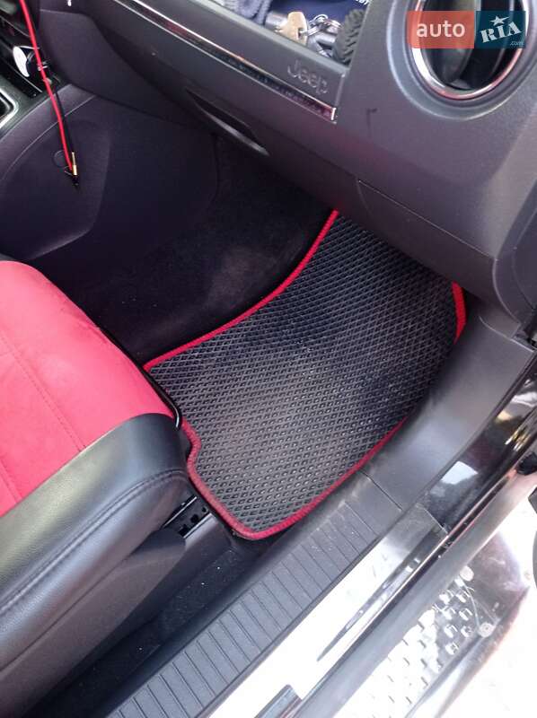 Внедорожник / Кроссовер Jeep Patriot 2010 в Тараще